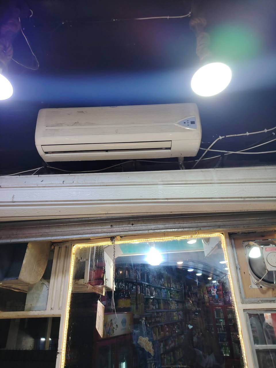 سبلت جنرال ماستر نوعيه القديمه ما مصلح ولا مليك ابد وضع شركه حجم ٢ طن السعر ٣٠٠ وبي مجال الايسر تواصل خاص


**إذا كنت صاحب هذا الإعلان وتريد حذفه لأي سبب، رجاءا أرسل رسالة إلى الدعم الفني**