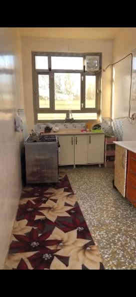 السلام عليكم ورحمة الله وبركاته
دار للبيع في شاطئ التاجي
جسر ذراع دجلة
نزال أبو اية المضمد
صنف الأرض أوقاف 
المساحة الكلية نصف دونم ١٢٥٠
مساحة البناء ٢٤٠ م
يتكون من 3 غرف منام
أستقبال للظيوف
أستقبال عائلي
للاستفسار :***********
