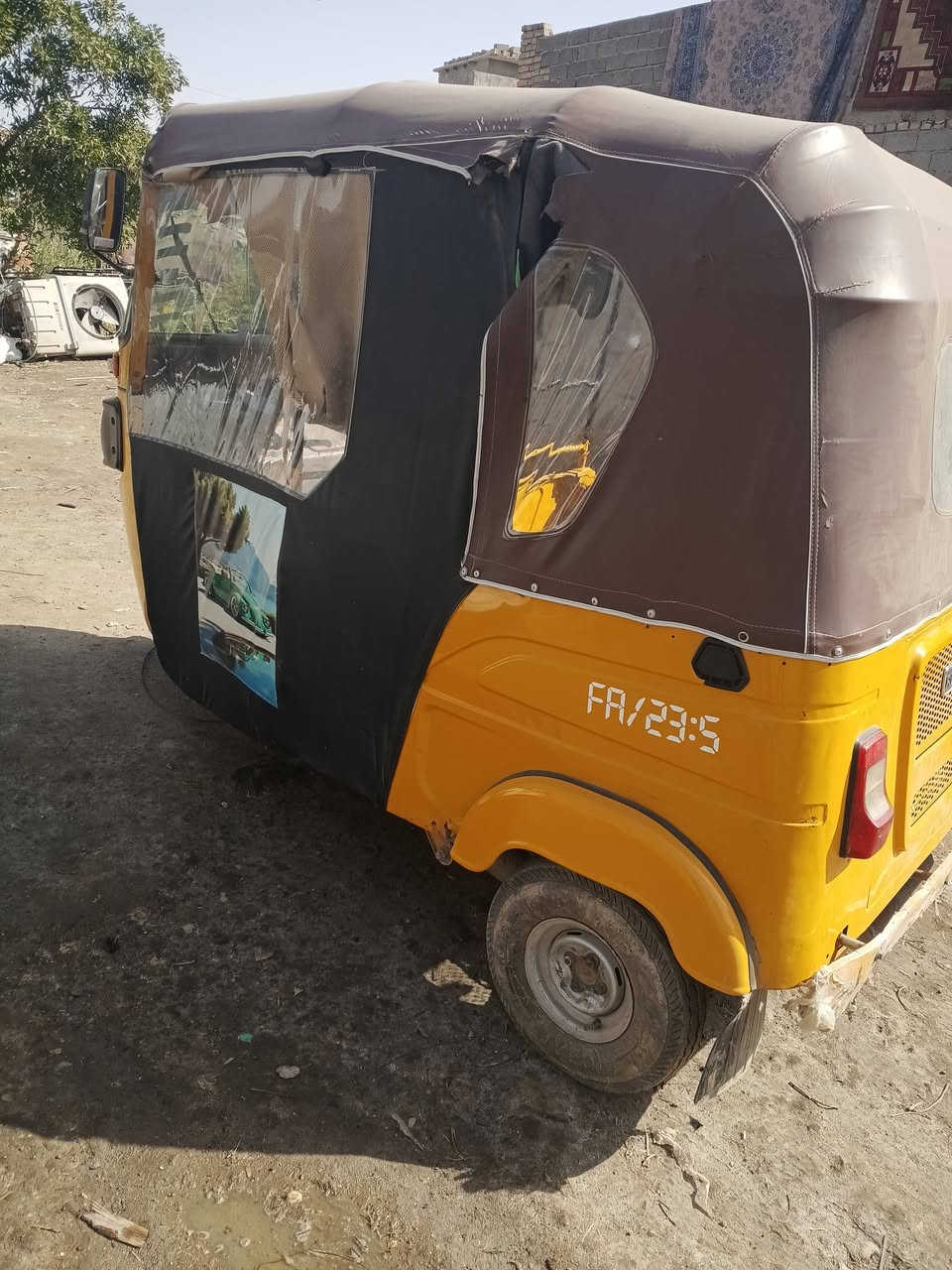 تكتك البيع مكفوله المكينه برغي ما مفتوح موديل ٢٢ بيه ضربه مرجه بارد بيه خياسات  قليله رقم بغداد تحويل ذانيوم سعره ٨٨٠٠ شراي يخبر *********** عنوني بغداد رشاد
