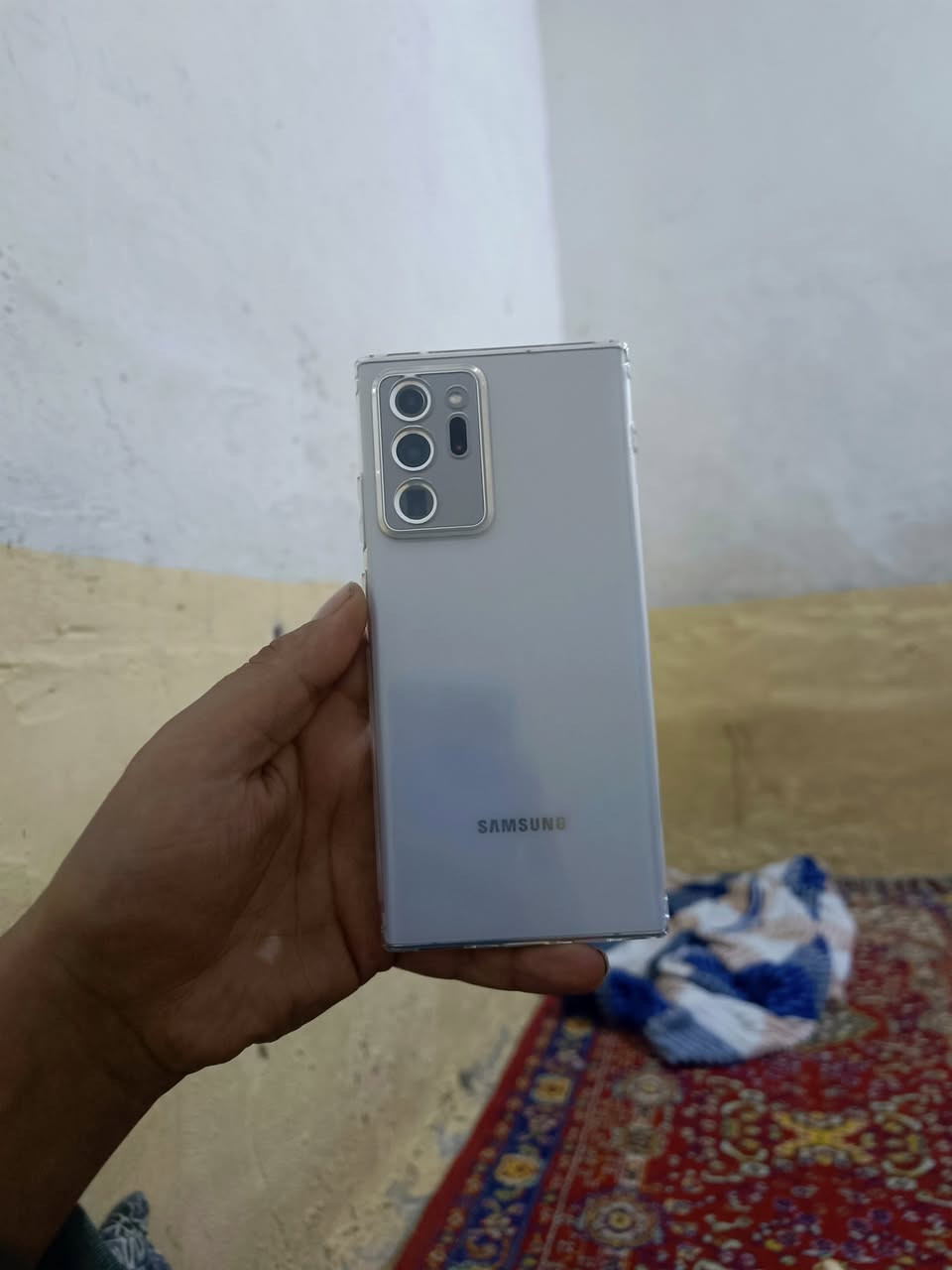 نوت 20التره شرق أوسط دبل خط ذاكرته 256 بدون ملحقات مكاني نجف استفسار خاص او واتساب ***********.     سعره 325.
