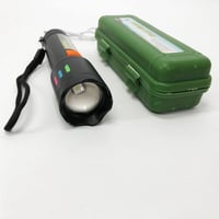 كشاف يدوي • قابل للشحن • بطارية ١٢٠٠mAh