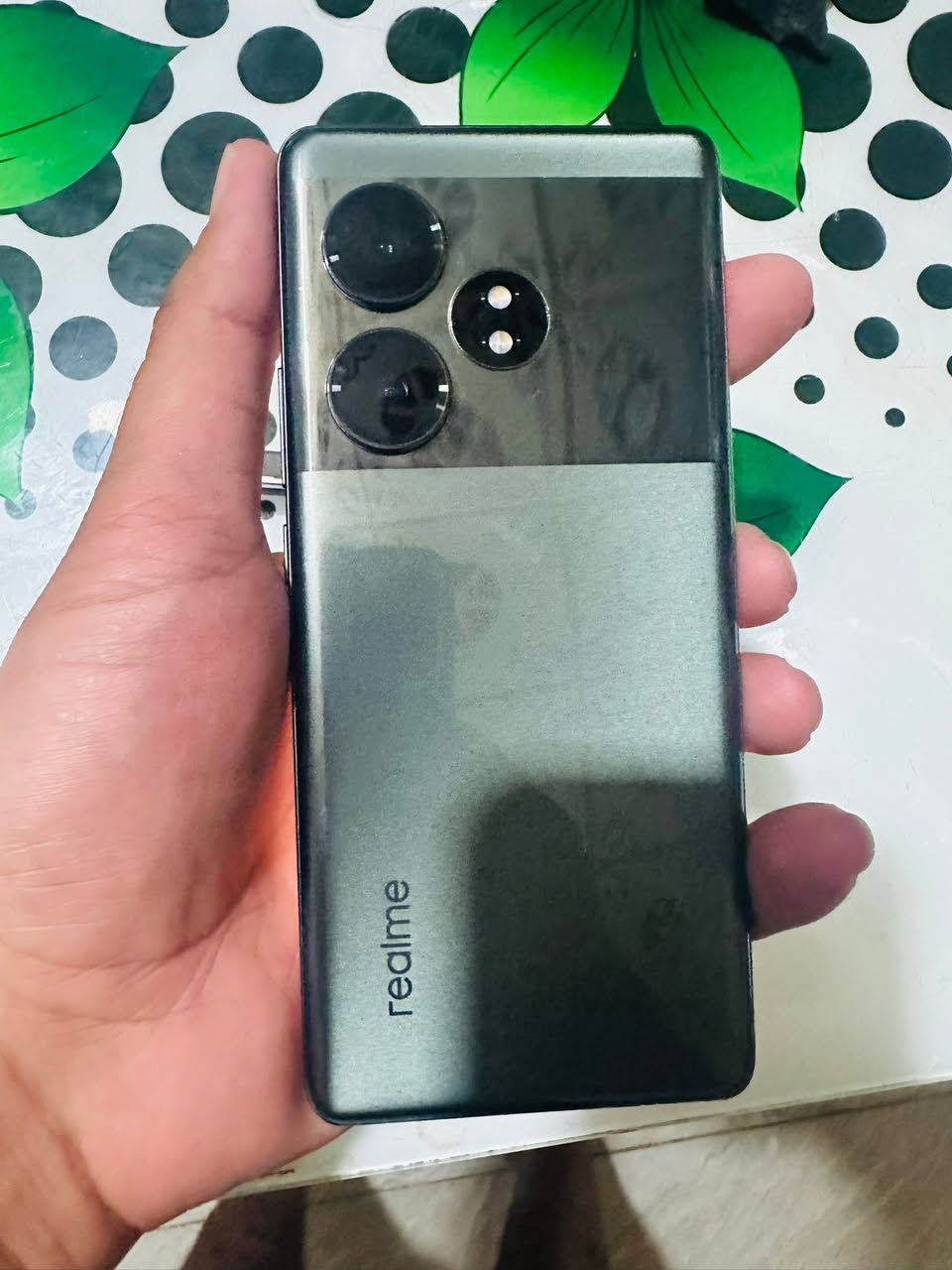 متوفر ريلمي GT6T
بطاري5500  شحن أقل من 20دقيقه

رام12/12     معالج سناب دراغون جين3الجيت7 الاحدث

يبجي 120 فريم    / جهاز مدعوم ذكاء اصطناعي 

كامره 50+8 خلفي  من سوني  تثبيت بصري وفوكس ومعالجه ذكاء الاصطناعي ...

ذ256. جهاز نضيف كلش غراضه بس شاحنه وياه السعر 410 بيه مجال قليل مكانيّ الديوانيه توصيل موجود اتصال ***********
