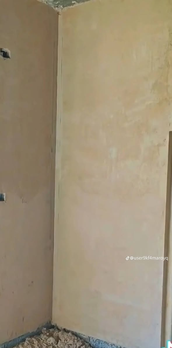 أعمال بناء وترميم متكاملة 🏗️
جص، بورك، لبخ، وبناء هياكل.. شغل احترافي بأسعار مناسبة.
نخدمكم داخل بغداد فقط.
​للطلب والاستفسار: 📞 ***********
