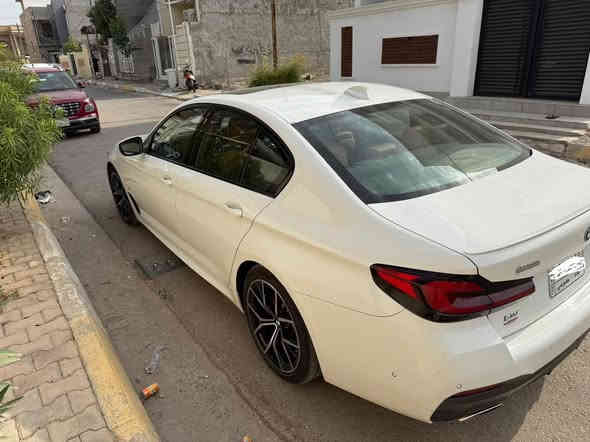 bmw 530i 2022
وكالة العروش ماشية 100 الف
M package مواصفات السياره
رقم بغداد
بدون بادر وصبغ
السعر 38 الف
رقم : ***********
