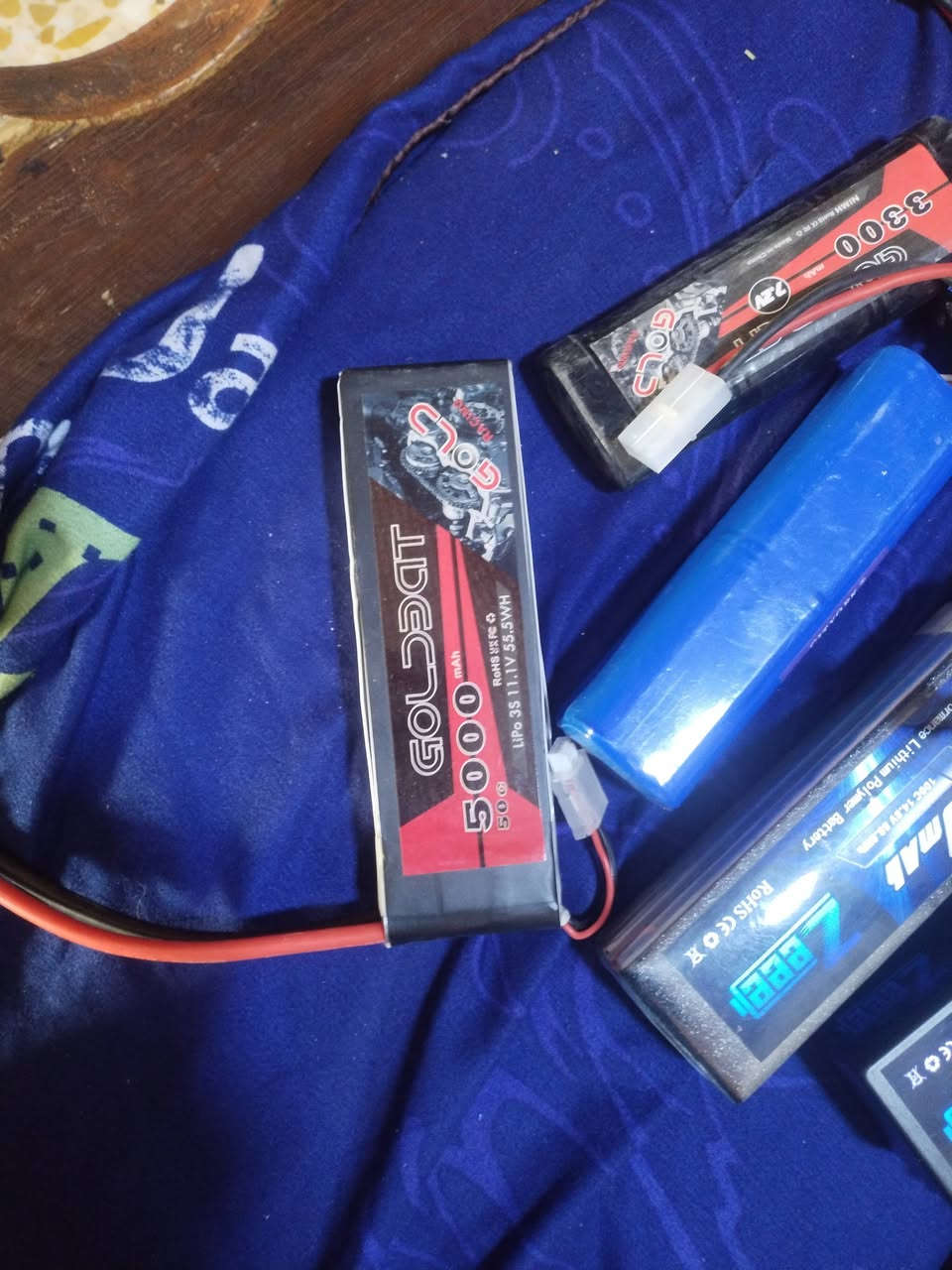 بطاريات ماعرف مال شنو حط سعر وبل عافيه


**إذا كنت صاحب هذا الإعلان وتريد حذفه لأي سبب، رجاءا أرسل رسالة إلى الدعم الفني**