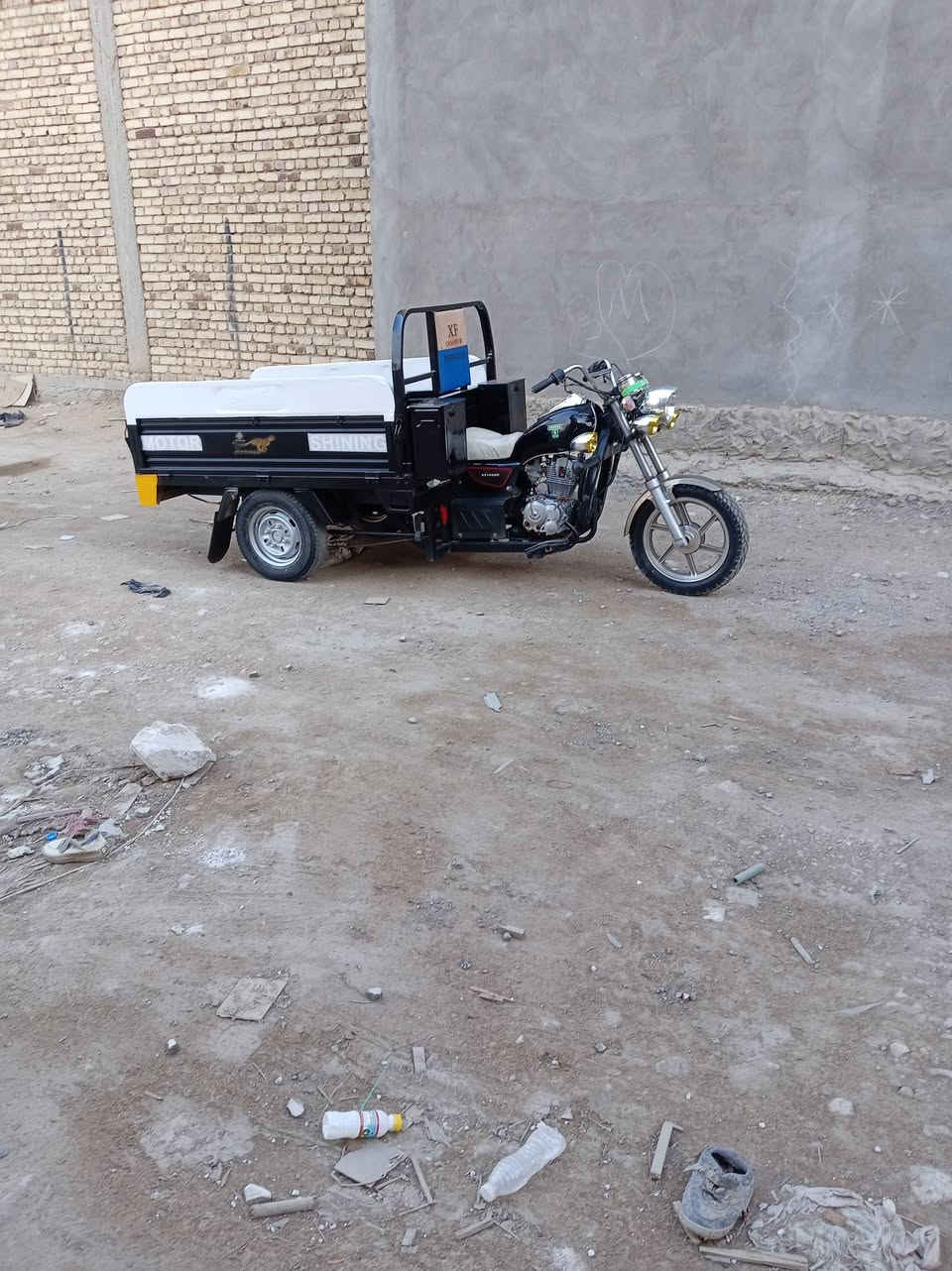 للبيع مكفوله كفاله عامه الموديل 2021 المحرك برغي مامفتوح على بلاد أوراق اصولي بسمي من الوكيل السعر مليون 450 مع مجال قليل باقي التفاصيل على الاتصال خاص ماكو هذا رقم صاحب الدراجه ***********
