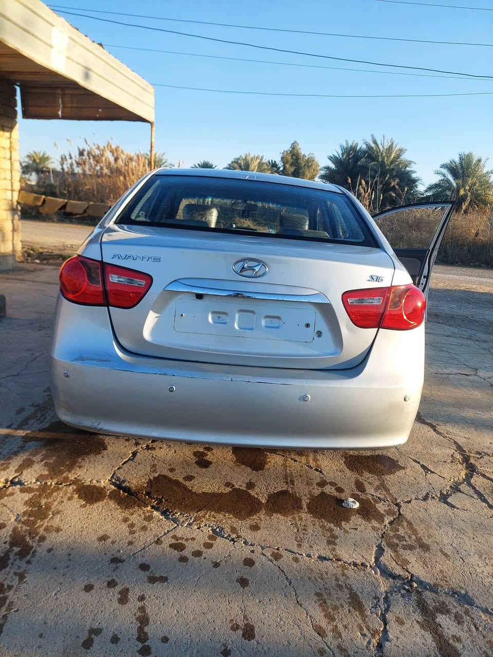 السلام عليكم
افانتي 2010 ليزري  للبيع
تبريد تدفئه فول  مانقصه كلشي 
@السعر 41 وبيها مجال 
رقم صاحب السياره ***********
