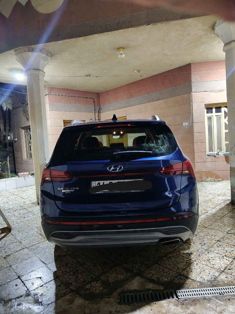 هيونداي سنتاقي للبيع مديل 23 وارد امريكي حادثهه فقط بالصندوق مصلح
لون نيلي
4 سلندر 2500 cc
فول مواصفات عدا الفتحه
شاشاه كامره دواره، رادارات، حساسات، قياده ذاتيه، بصمه تشغيل بصمة ابواب
تشغيل عن بعد
نظام Smart, sport comfort،
كشنات تدفئه تحكمات ستيرن
توقف ذاتي قياده ذاتيه
لد نهاري بك لايت لد
وباقي المواصفات المعروفه  
مكفوله كفاله عامه عدا حادث امريكا ضربه بالصندوق مصلح بدون ايرباك
رقم بصره بأسمي
ماشيه 28 الف
عنوان البصره نواب الضباط مقابيل مغتسل الابله
***********

السعر 248 ورقه بيهه مجال بسيط البصرة, العراق
