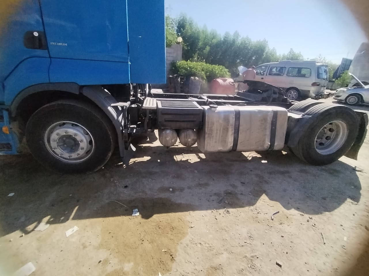 سلام عليكم للبيع رينو موديل 2007 مشترك كير اوتماتيك مربوطة فلات سنوية ساقطة تخم تاير السيارة جاهزة لشغل واي استفسار ***********
