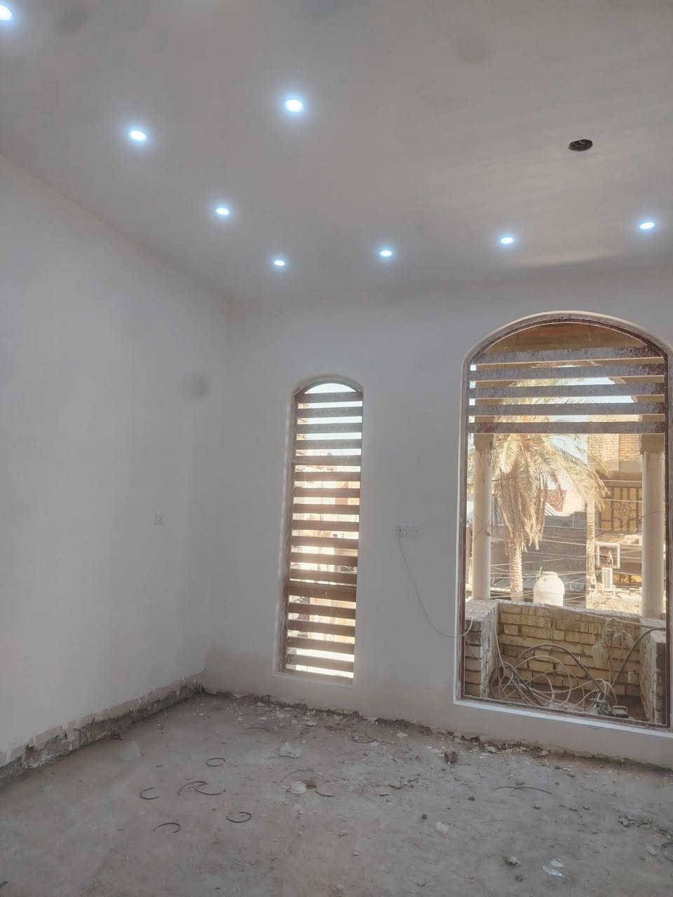 سلام عليكم خلفه مبيضجي متفرغ  ليحب يتصل ويدلل داخل بغداد المتر جص وبورك ٦ بل رصافه ***********
