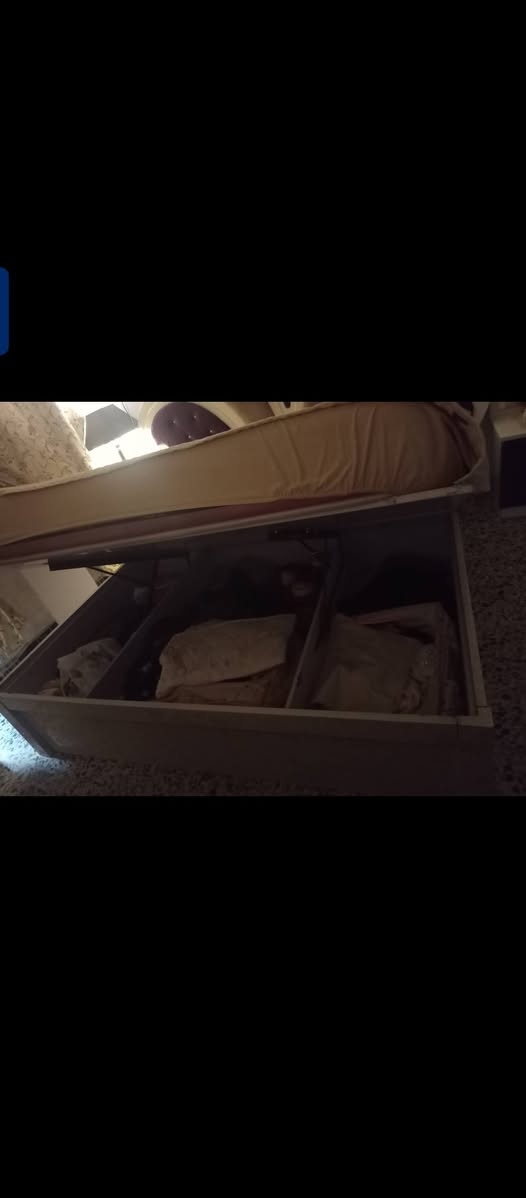 غرفة كاملة ميلامين مع ميز تلفزيون بالزعفرانية


**إذا كنت صاحب هذا الإعلان وتريد حذفه لأي سبب، رجاءا أرسل رسالة إلى الدعم الفني**