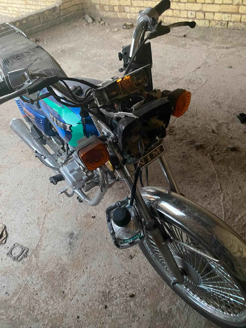 سلام عليكم شباب دراجه نامه اربع كير نامه امتياز مديل 25 دراجه كفاله عامه بس بيه حادث بصيط دشبول ولايت فقط سعر 650 بيه مجال بصيط مكاني بغداد رقمي ***********
