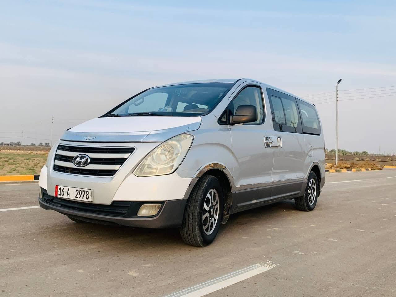 ستاركس رقم قادسيه دولي مفتوح مكفوله كفاله عامه ماعدا شبر بارد فقط فول مواصفات ماسحه خلفيه حافضه سبع الوان مكينه كير خير من الله تخم تاير باتري جديدة اكسل جديد مشط استيرن جديد سيارة كامله مكاني ديالى ***********
