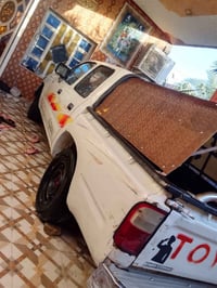 بيك اب • تويوتا • ٢٠٠٤