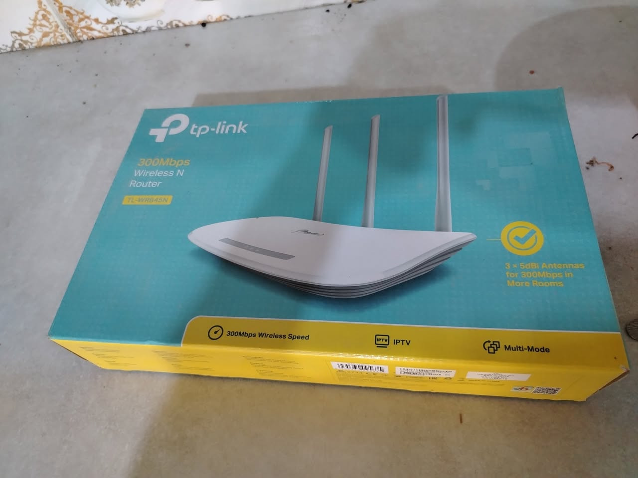 سلام عليكم اريد ابيع راوتر البيع شراي يخابرني ***********مكاني نجف يم صيطره القايش يم مدرسه شمس الشموس سعرع ٣٥ بيه مجال
