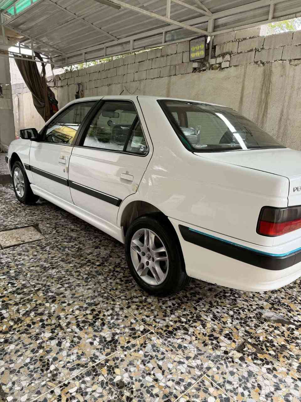 سلام عليكم شباب بيجو موديل ٢٣ كفاله عامه بسمي هزه وسنويه جديد بسمي شاشه كامره تبريد تخم تاير جديد مكينه وكير خير من الله شرط السونر مكان بغداد سياره شدلهه منضومه غاز ٦٠التر والسياره بسمي موصفات مري شفط كشنات كهربائيات ربعه دس السعر تصل وبخدمتك ***********
