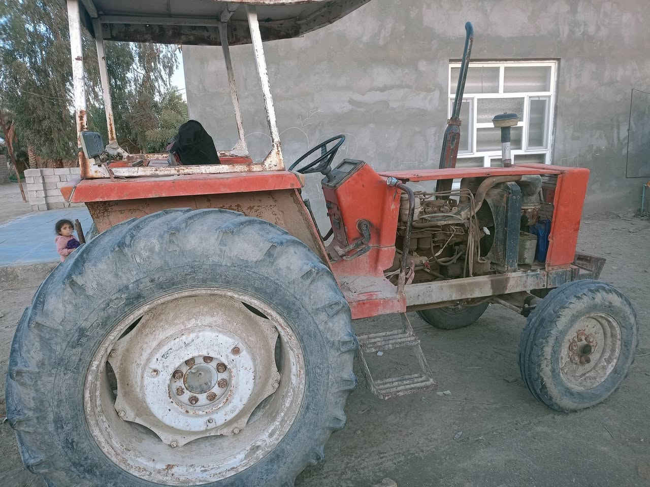 مكينه البيع فيات جهازه من كلشي 780موديل 1981رقم واسط البيع المكان الدوانيه الانتصال ع الرقم ***********
