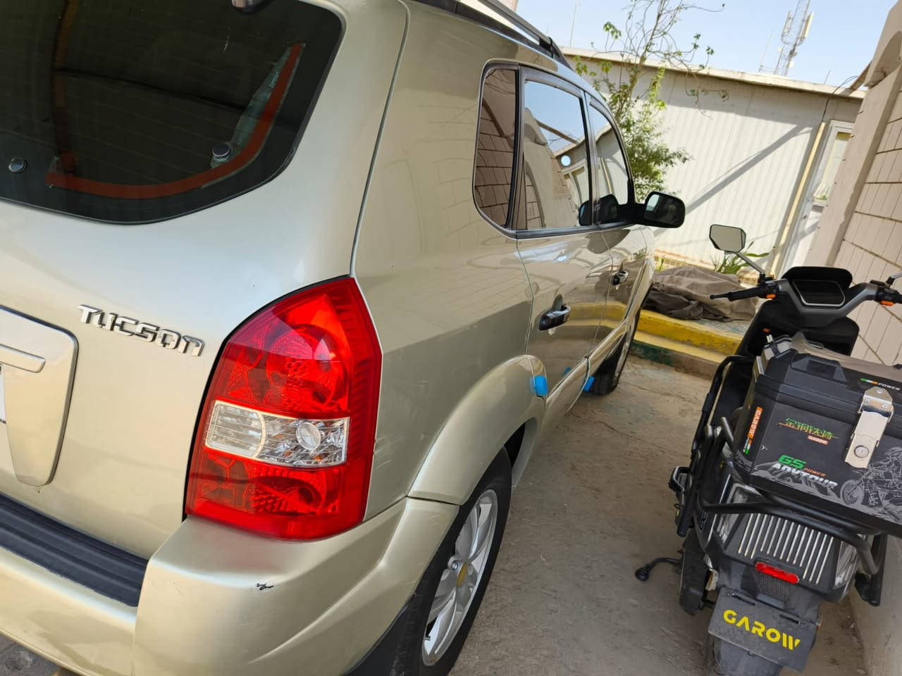 سلام عليكم هونداي توكسان 2009
سياره كفاله من ضربه وتبديل بيه بنيد صبغ اثر جراد وبيه شويه بل قماره جراد 
سياره كارتون مكينه 2000 دوش 
سياره حداده كير مكينه كفاله 
تبريد جديد تخم تاير شاشه كامره
سياره باسمي سنويه 2029
مكانه بصره حي الشرطه شباب انه مجرد ناشر خابرو ع صاحب سياره 
سعره 115$
***********
