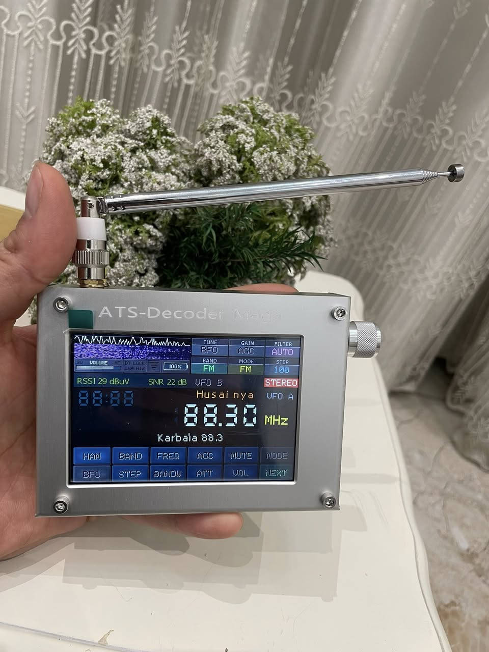 راديو ATS Decoder Mega

*شاشة لمس كبيرة 
*متعدد الموجات
*فك شفرة مورس
*شحن تايب C
*جديد كامل الملحقات

للطلب و الاستفسار على الخاص
متوفر توصيل


**إذا كنت صاحب هذا الإعلان وتريد حذفه لأي سبب، رجاءا أرسل رسالة إلى الدعم الفني**