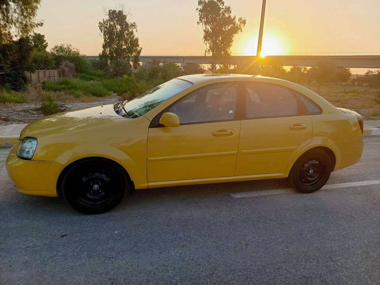 اوبتره شركة عامه موديل 11 بسمي رقم بغداد تحويل ثاني يوم مكينه جديده شديته قبل شهرين  بجيس مي خضر مكينه كير حداديه خير من الله  تبريد ثالج السياره مصبوغه جمليه والسياره جاهزه حله من الصوره السعر 68 وبيه مجال رجان المو شراي لا يعلق واله يخبر وكلشي اكو بسوك مكان بابل المسيب سده الهنديه انتصال ***********
