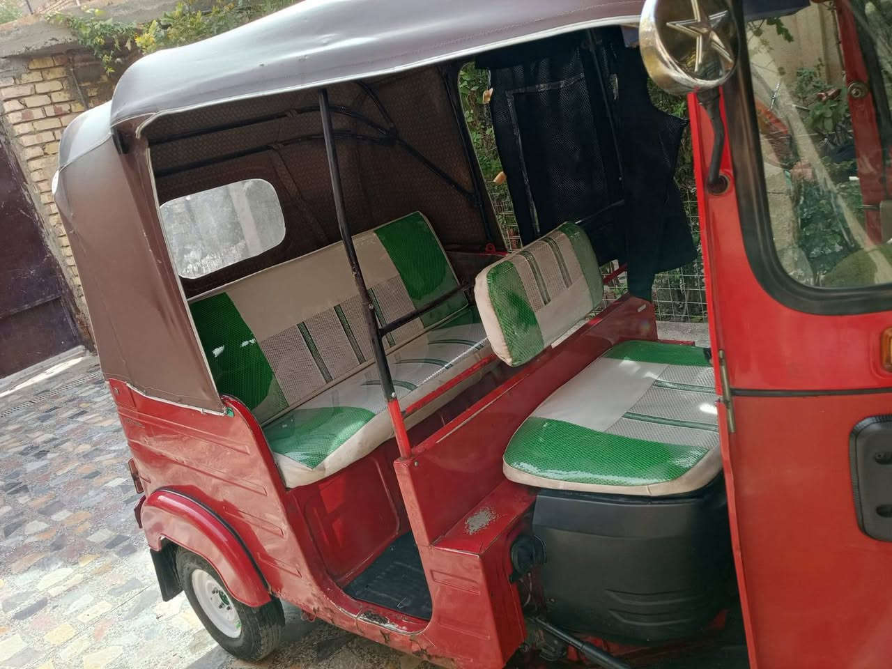 تيك توك للبيع 18(***********
