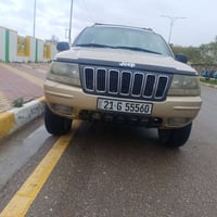 شيروكي ٢٠٠١ • ٨ سلندر • قضاء كلار