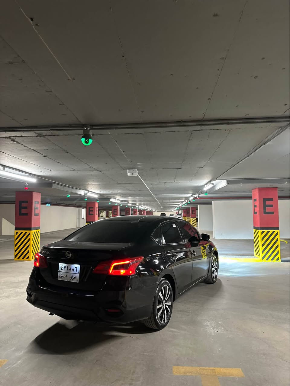 مۆدیل ٢٠١٨ S سەیارەیەکی زۆر خاوین و جوانە ١٥٠ هەزار رۆیشتیە  بێ سبوخە تەنها ٤ جی بجوکی تەحدیلە 
گێرو مەکینە بە شەرت بی 
*********** أربيل, العراق
