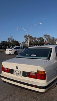 Bmw 1991 520i  سوبوخ عام لؤ جواني بئ مه حجون داخيليه كي خاوين بي ليدرا...