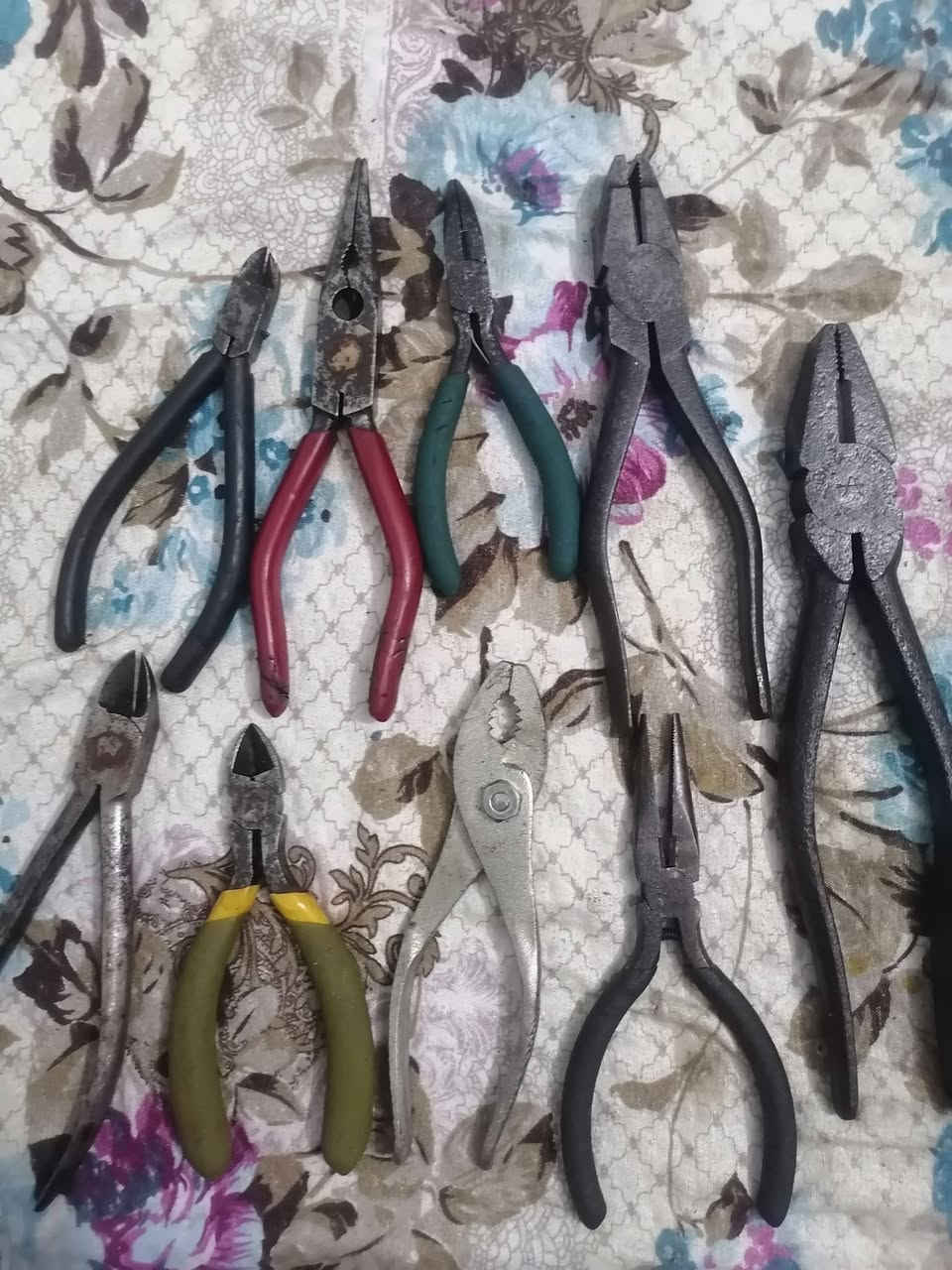 9 قطع ياباني توصيل موجود السعر 25 الف


**إذا كنت صاحب هذا الإعلان وتريد حذفه لأي سبب، رجاءا أرسل رسالة إلى الدعم الفني**