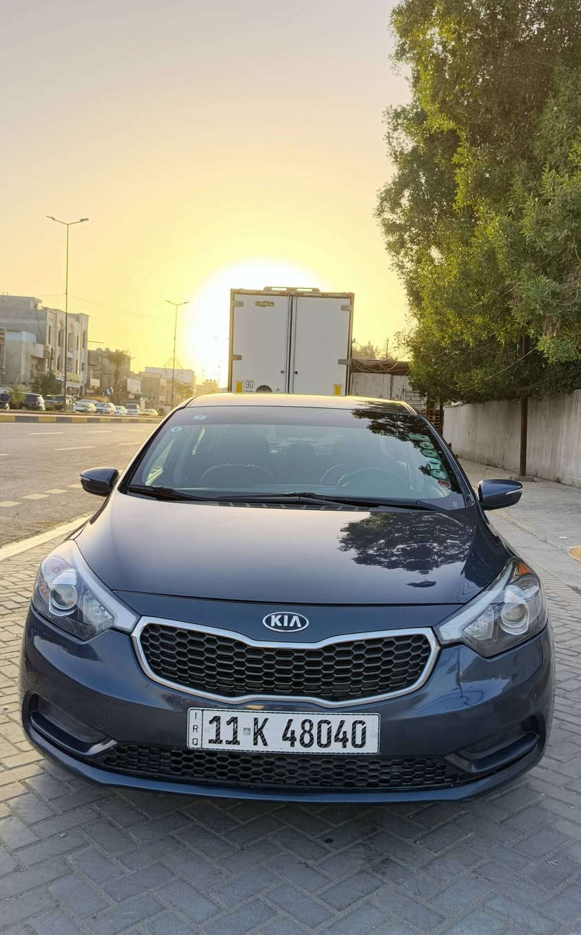 اسلام عليكم.. فورتي 16 رقم بغداد بأسمي محرك 1800 دوش حادثها جاملغ فقط بدون ايرباك..بدون دواخل..وبيها بابين جهة الراكب صبغ فقط هنا بغداد.. محرك كير مكفولات صدر امامي جديد داخل نضيف جدآ.. ماشية 110
للبيع فقط بغداد حي اور ***********
السعر 115 وبيها مجال
