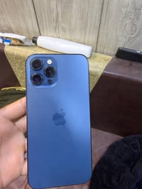 ايفون 12 pro max بطاريه 76 ذاكره 265  سيم كارت 2  الجهاز مكفول من الفت...