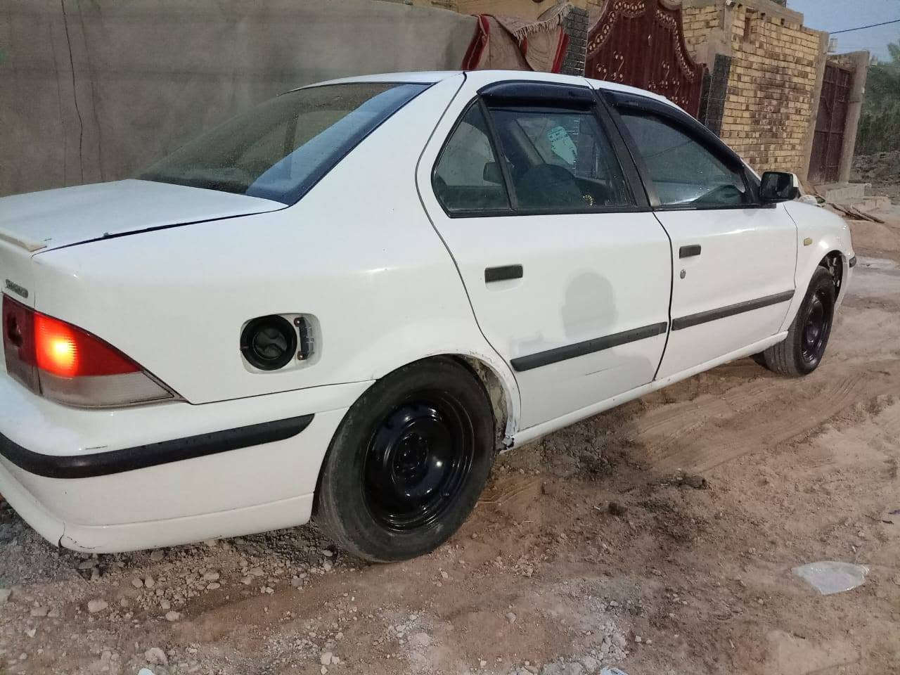 السلام عليكم سمند مديل ١٢ لبيع او مراوس وانطي فرق لسياره كير ومكين وحداديه تأيرات باتري كله جديد ***********
