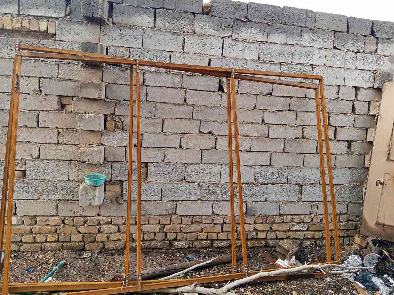 واجهيتين للبيع سعرهن مناسب المكان ديوانية مركز الي يريدهن يتواصل واتساب ***********
