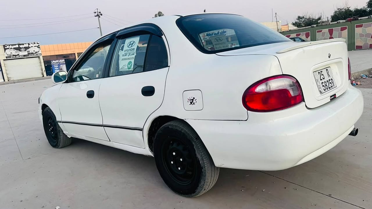هوندا اكسنت مشروع وطني سنويه هزه جديدشرط تحويل كير اوتمتيك موديل 1994 تبريد ثلج كير محرك صدر جديد بدون ضربه سعر 40 للستفسار تصل *********** كركوك, العراق
