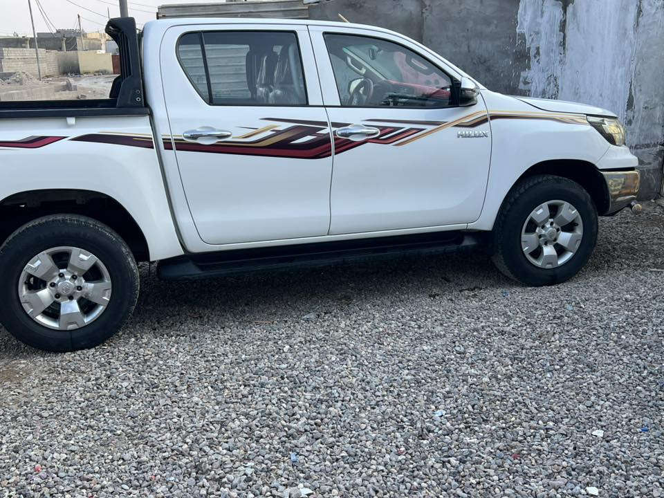 سلام عليكم فورويل مديل 20كاز  وتماتيك سنويه منتهيه سعر 243وبيه مجال مكاني بصره رقم الهاتف ***********
