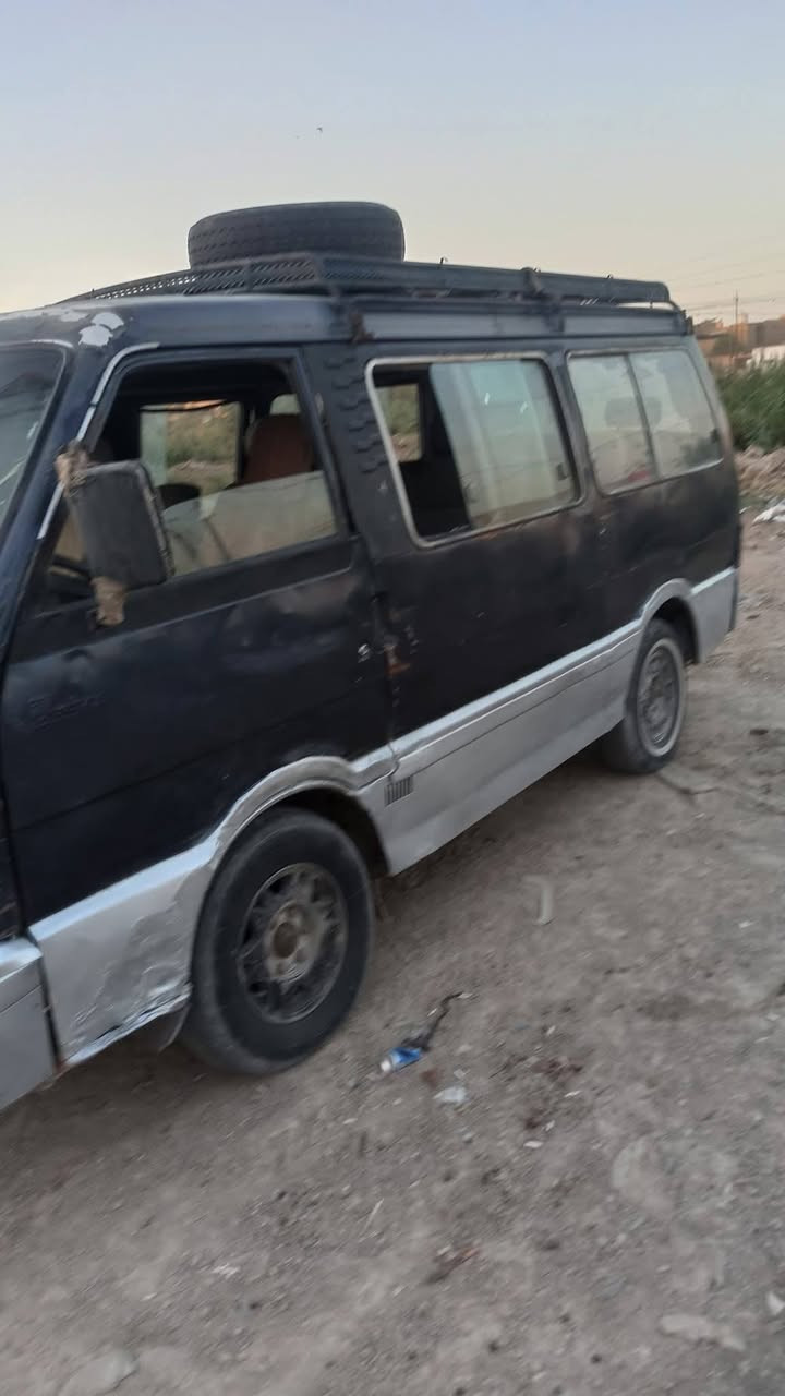 كيا بستا موديل 94 كير محرك اكسن مكفول شواصي الامامية نضيفه فقط خلفيه بيهن خياس بسيط رقم احمر مثنى راعيها موجود تريد تحويل تريد وكالة سعر 19 ورقه وبي مجال مكاني السماوة ***********
