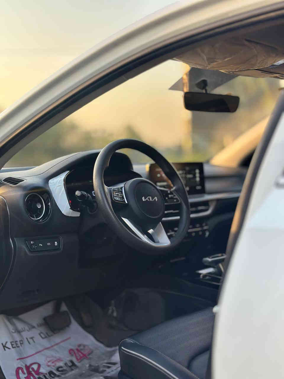 كي اثري كفاله عامه موديل 2024 رقم بغداد بسمي تحويل ثاني يوم السعر 147 وبيه مجال الاستفسار الاتصال عله الرقم  مكان بغداد حي العلام شارع الرافدين ***********
