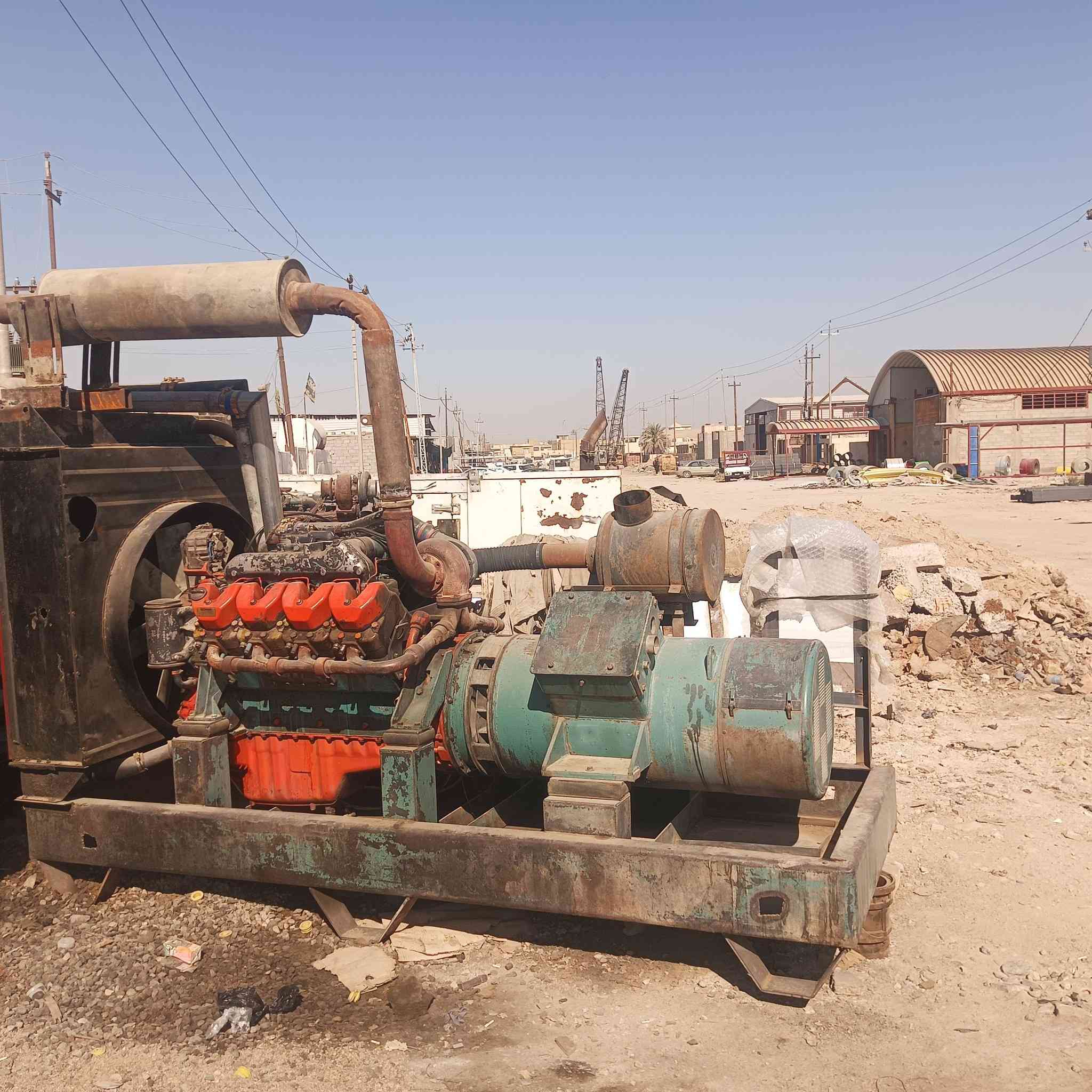 مولده سكانيه حجم 143. 0/10
مجفته استندر نظام كهربائي للبيع الاستفسار ***********

السعر 105
