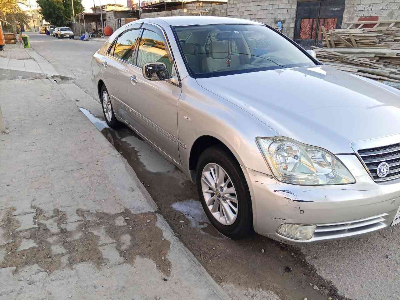 شاهينة ادوات كصتين شاصي ٨٢ السيارة جديدة وجاهزة تبريد حدادة مكينة كير كلشي تمام
السعر ٣٣ بيها مجال قليل
*********** السيارة بالبصرة
