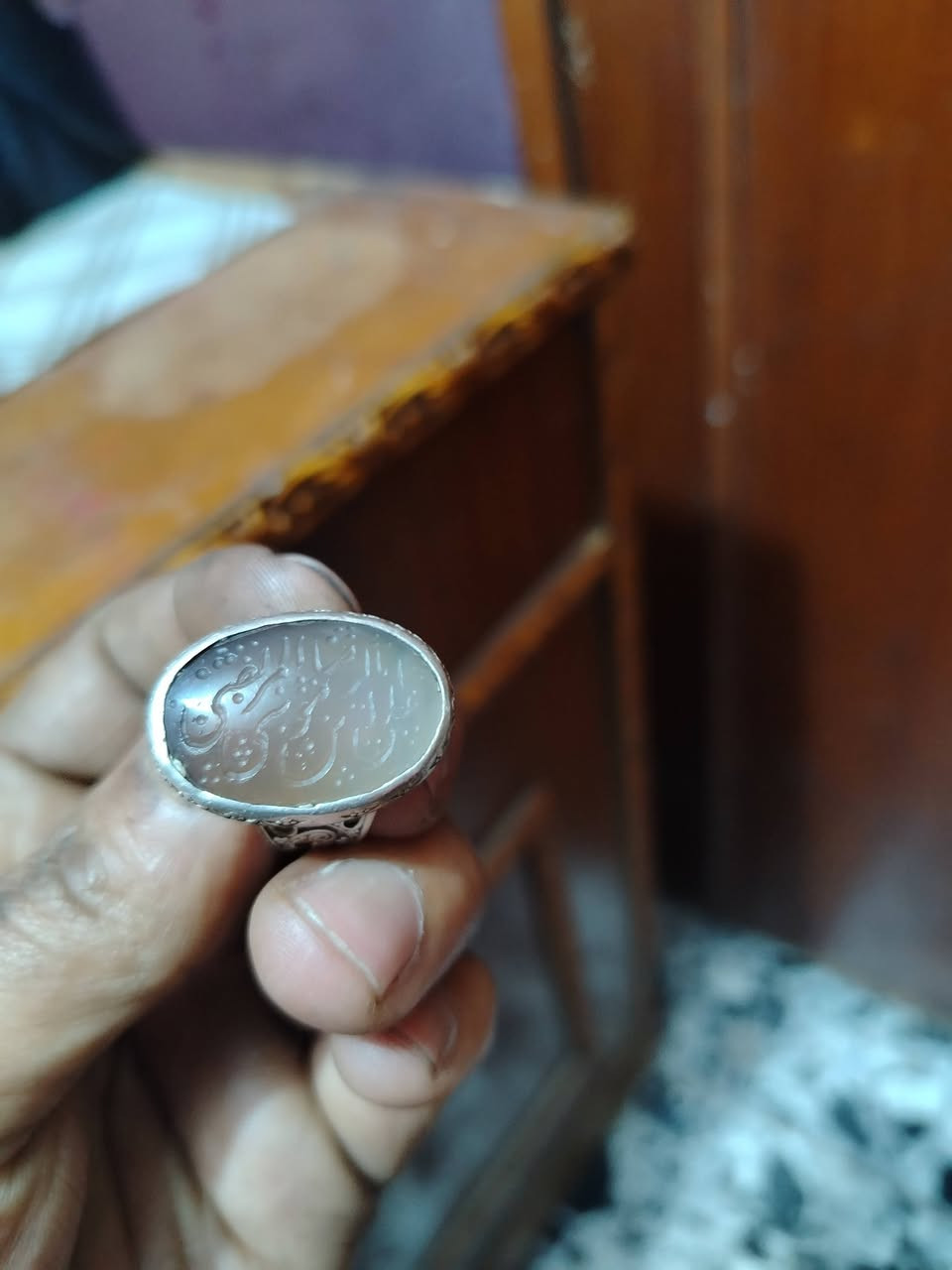 سلام عليكم محابس البيع كلمن وسعره اي ستفسار موجود خاص او ع رقمي ***********
