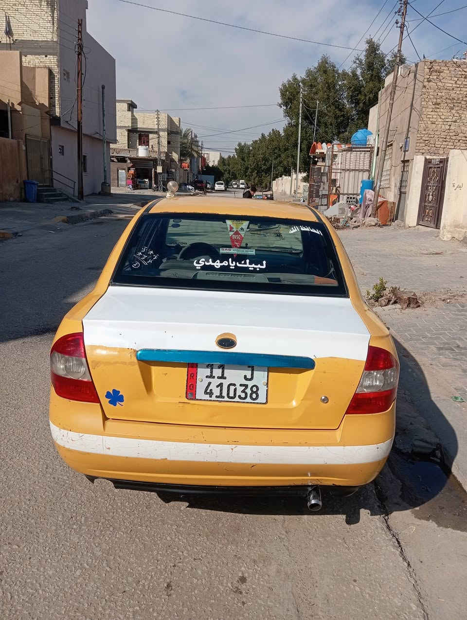 سلام عليكم 
 طيبة البيع موديل 2015
مكينه كير حداديه كفاله
سياره خير من الله مكاني كربلاء 
***********
