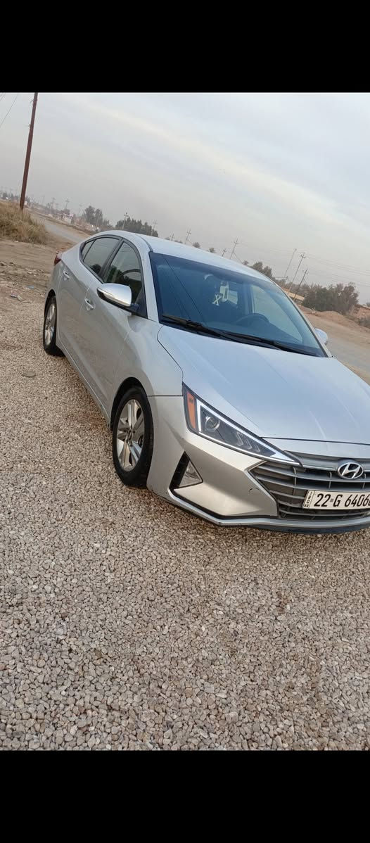 السلام عليكم للبيع سياره الانتره أمريكية موديل 20 محرك 2000 دوش رقمه اربيل السيارة  فقط بنيد مبدل باقي السياره مكفول السعر 140 وبيه مجال الاتصال على الرقم *********** العنوان كربلاء طويريج
