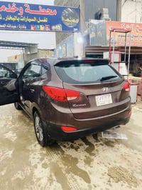 توسان 2015 وارد. امريكي حادثها جاملغ وبنيد ليبل واحد عد البنيد مبدل مح...