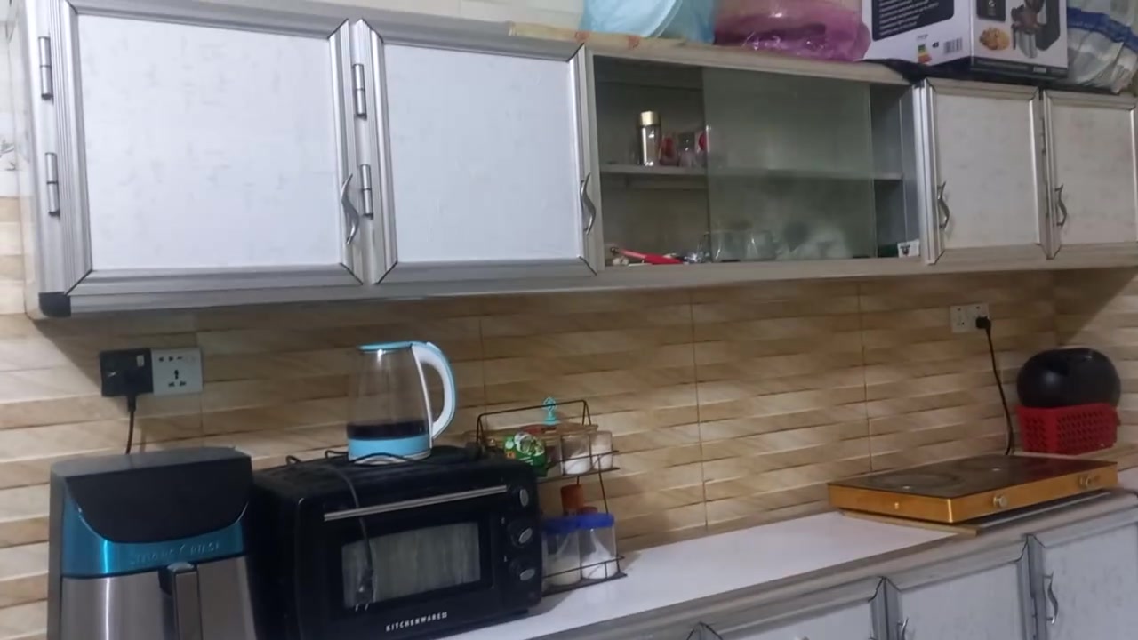 غرفه للبيع تركي ب٣٠٠ بي مجال
كاونتر المنيوم ب٦٥٠ نضيف كلش 
تخم قنفات ٥ قطع ب٢٠٠ ضرر موضح بتصوير


**إذا كنت صاحب هذا الإعلان وتريد حذفه لأي سبب، رجاءا أرسل رسالة إلى الدعم الفني**