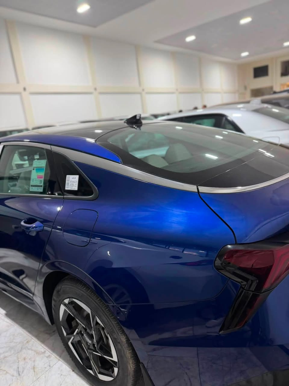 سلام عليكم
للبيع k5خليجي ماشيه 29 الف
فول مواصفات
رقم بغداد تحويل مباشر 
*********** فقط اتصال
***********فقط وتساب
