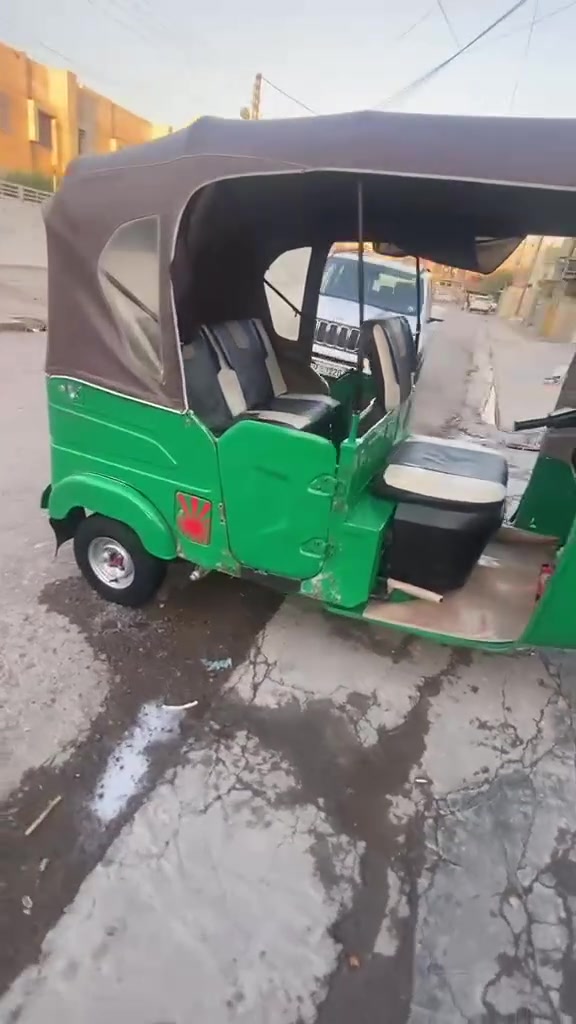 السلام عليكم تكتك موديل 21 خضره  رقم مشروع وطني تحويل ثاني يوم 
تكتك خير من الله محرك مكفول كير مكفول اكسل مكفول 
بيه خياس بل دوس بس طخه خفيفه فوك جاملغ الباقي كله مكفول مكاني بغداد حي اور *********** السعر 7600
