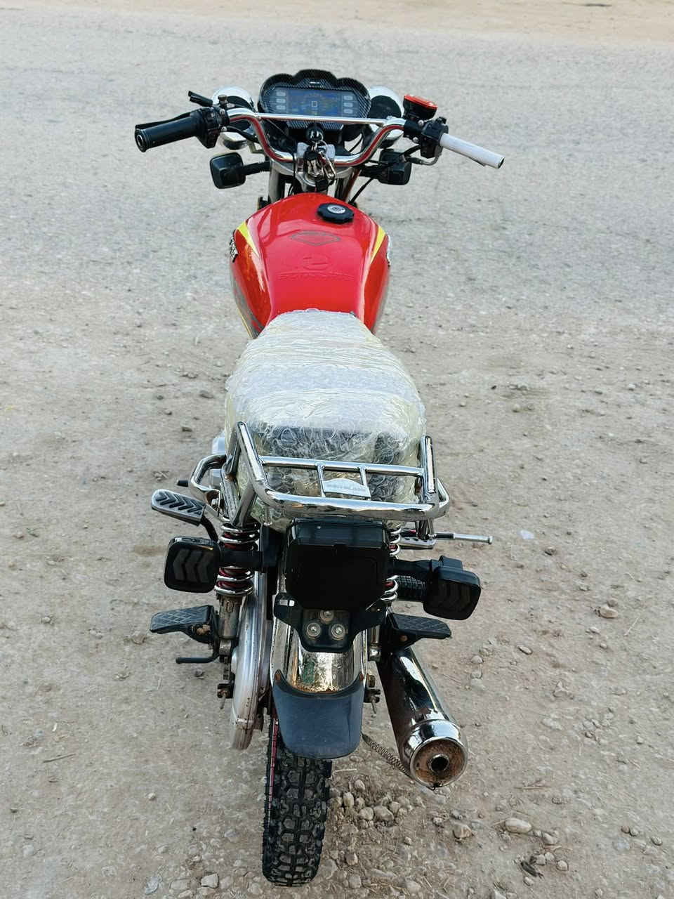 سيفان موديل ٢٤ كفالة عامة محرك اوراق كهربائيات اي نقص مابيها الدراجة شوفت عينك النظافة السعر ٦٥٠ وبيها مجال مكاني بابل الكفل قرب الامام زيد ع للأتصال ***********
