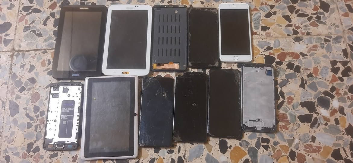 سلام عليكم موجود موبايلات عطلانات
للمراوس بجهاز مكان بغداد مدينه الصدر


**إذا كنت صاحب هذا الإعلان وتريد حذفه لأي سبب، رجاءا أرسل رسالة إلى الدعم الفني**