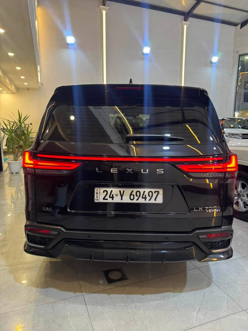 LX700H      2025     F  SPORT    SAS     F1

لئکزس   700    هایبيرد

2025       آسود

 

 داخل        أحمر

………………………………………………………………………………

ماشیة

12             الالف 

حقیقی    شرط

مال    استغدام   شخصیة

کفالة      عامة 

کل      شرت

………………………………………………………………………………

مغلف       PPF

………………………………………………………………………………

جام          مضلل

………………………………………………………………………………

مواصفات

F   SPORT

F1

25     سەماعە

ابواب     شفط

رادار    امامي

 
رادار   خت   شارع

داتاشو

5  راکب

تشغیل  عن   بعد

ویل  23    دلوب

………………………………………………………………………………

وارد        عیراق

ضمان   4   سنة 

شرکة     ساز
 

………………………………………………………………………………

مکان              اربيل 

 

معرض          جوهر

………………………………………………………………………………

الرقم      دهوك

 
  بأسمي     نفص     الیوم      الحول      بأسمك

………………………………………………………………………………

***********

(      واتس      اب      بي       )
