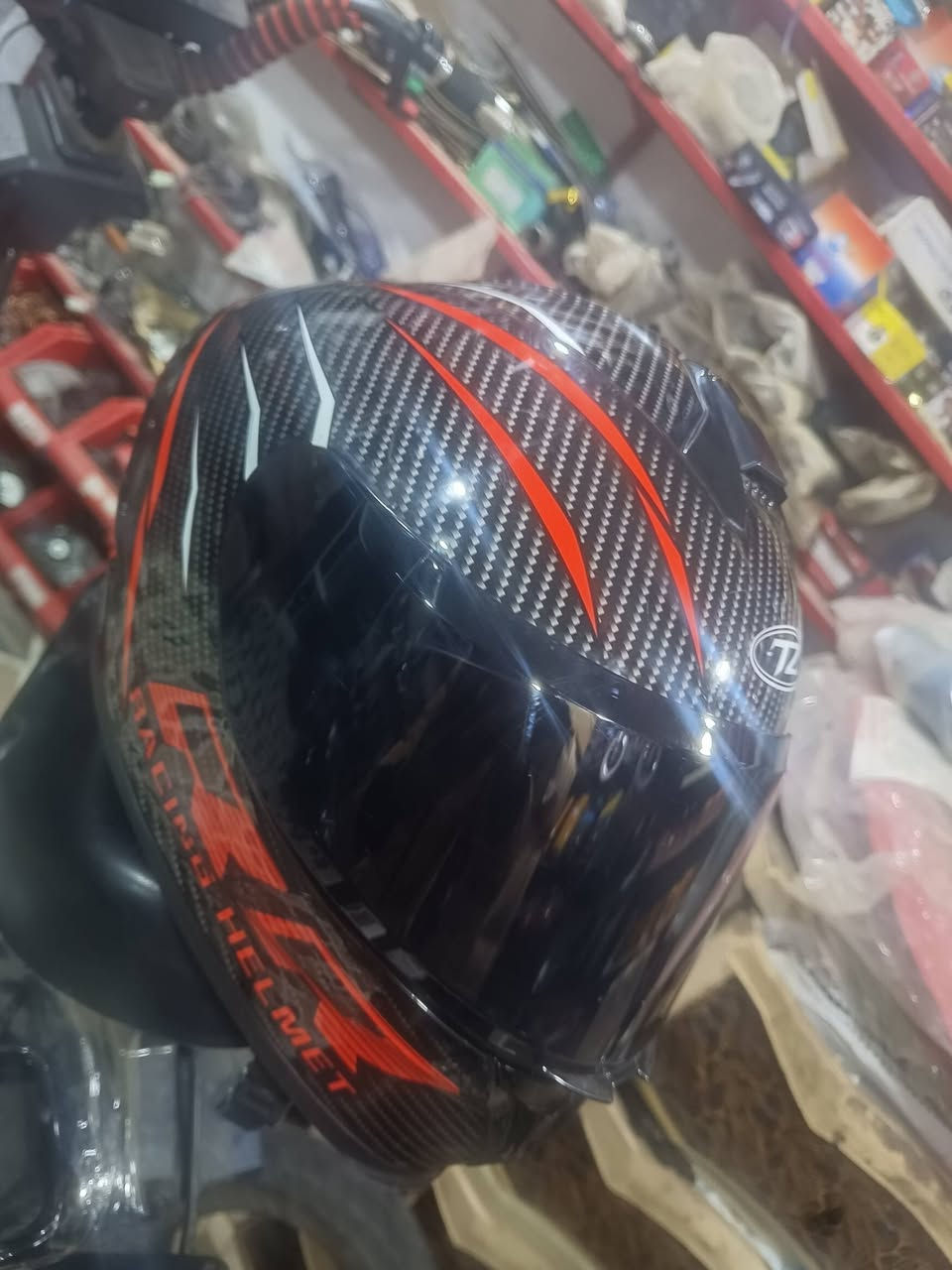 خوذه گاربون فايبر سعر50/ ***********
